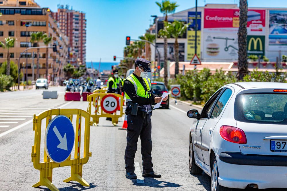 Benidorm refuerza los controles este puente para evitar desplazamientos a segundas residencias