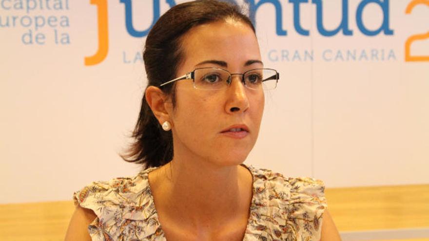 María Amador.