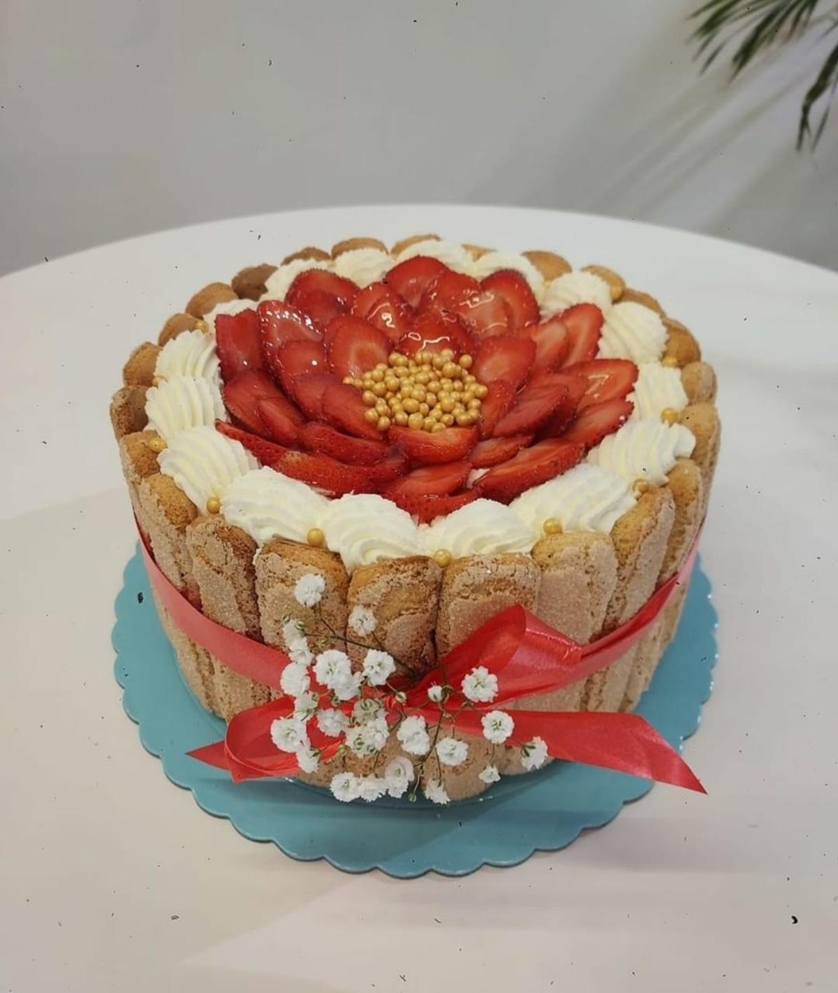 Tarta de la pastelería Dulciurile Crengutei