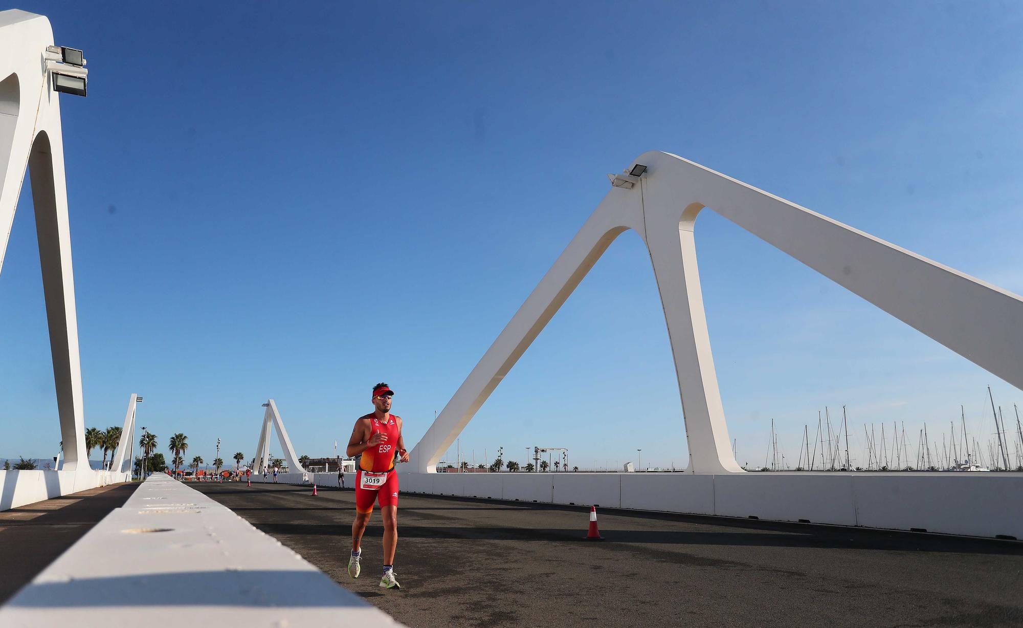 Búscate en las imágenes del Triatlón Olímpico del campeonato de Europa