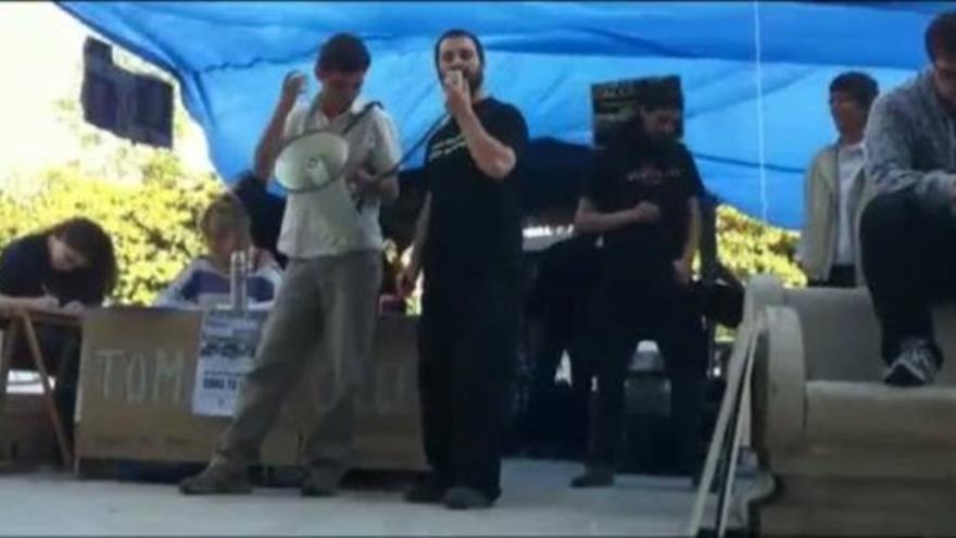 Democracia Real Ya rompe con Acampada Coruña