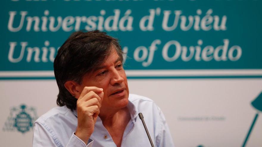 Asociación para la Transparencia pide explicaciones claras y rigurosas a la Universidad de Oviedo y a Otín