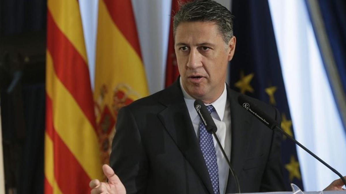 El candidato del PPC, Xavier García Albiol, durante un discurso en el desayuno de Nueva Economía Fórum, en Madrid.