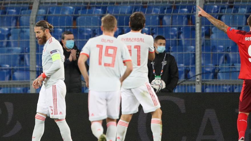 Sergio Ramos es lamenta després de fallar el segon penalti