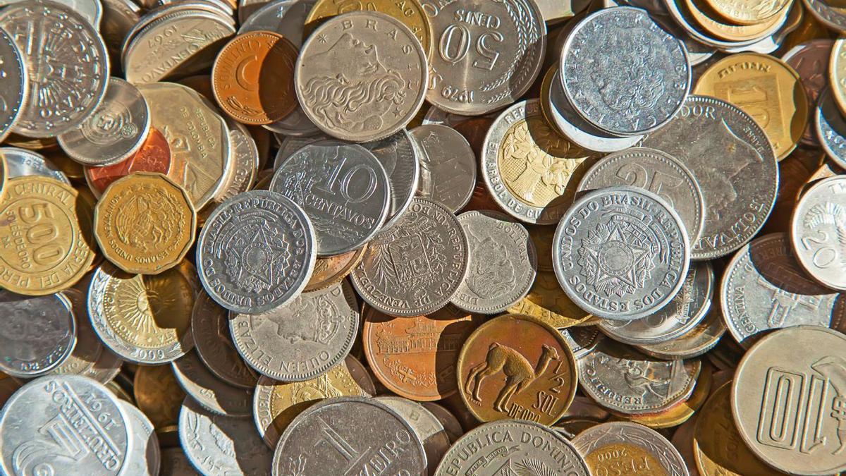 Estas son las monedas que dejan de estar en circulación este 2024: ojo si tienes alguna en casa.
