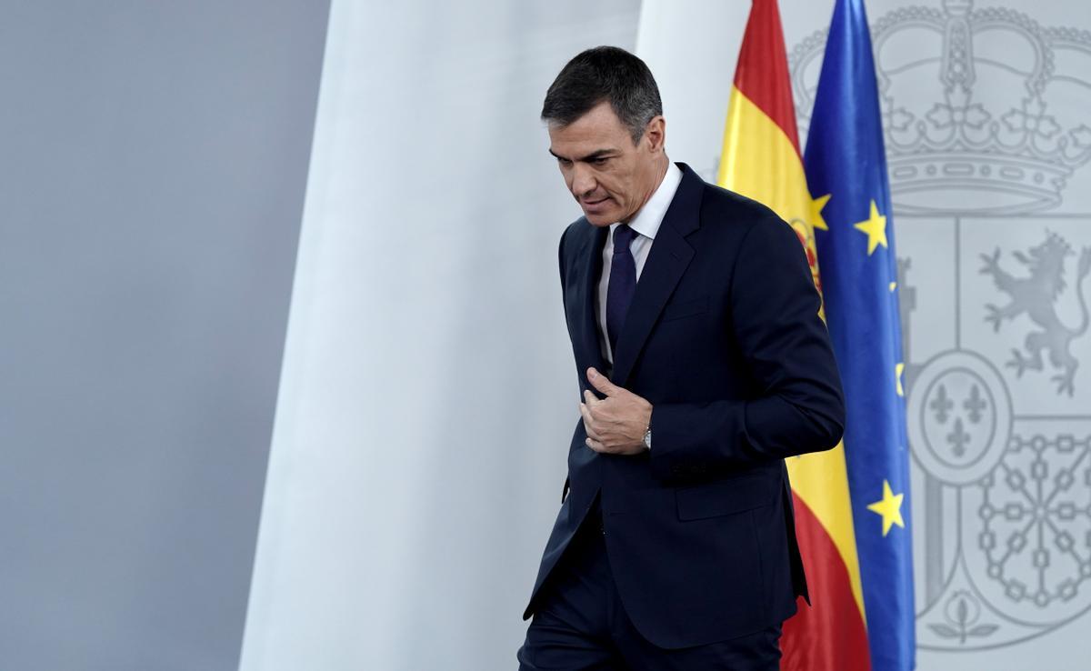 El presidente del Gobierno, Pedro Sánchez, tras su comparecencia este lunes en Moncloa posterior al Consejo de Ministros.