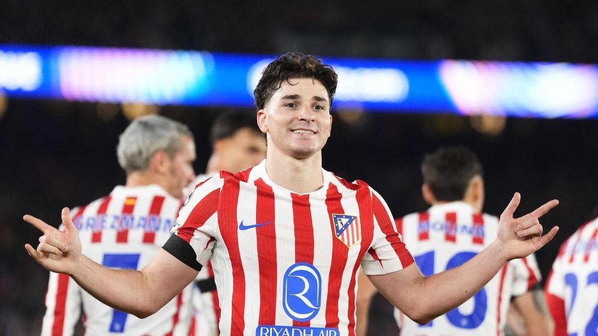 FC Barcelona - Atlético de Madrid | El gol de Julián Álvarez