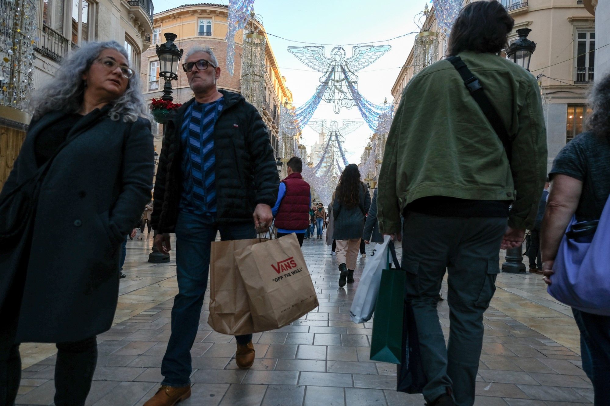 Primer día de las rebajas de enero en el Centro de Málaga