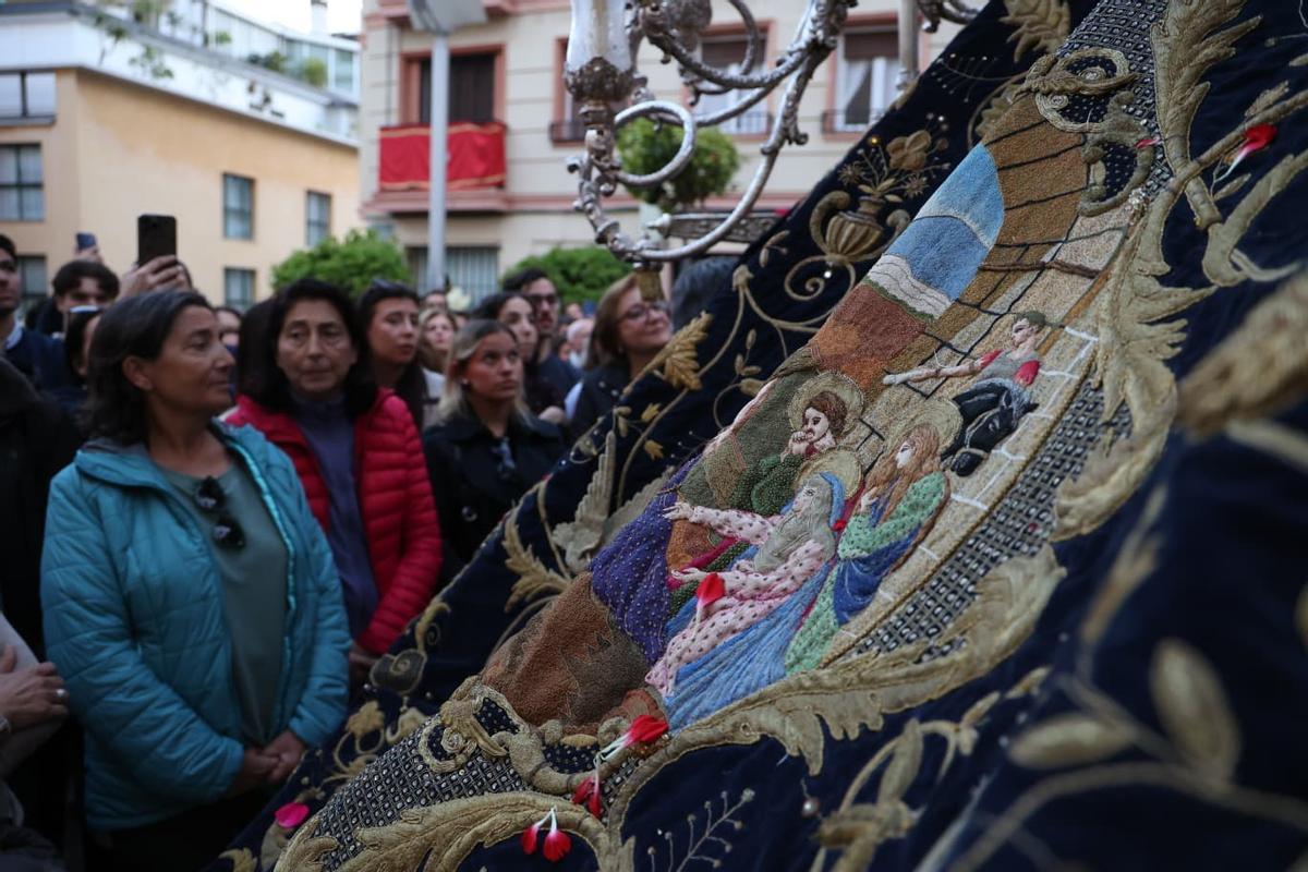 Martes Santo en Alicante 2026: Procesión de la Hermandad del Cristo del Mar y la Virgen de los Dolores Coronada Martes Santo en Alicante 2026: Procesión de la Hermandad del Cristo del Mar y la Virgen de los Dolores Coronada