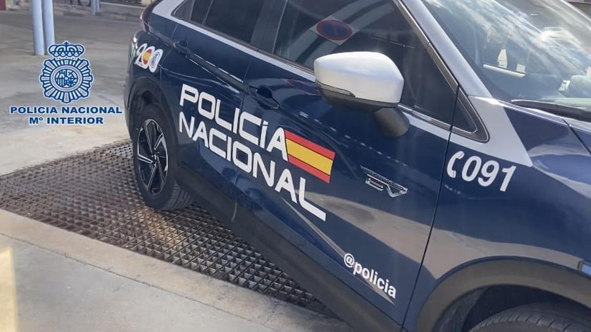 Coche patrulla de la Policía Nacional.