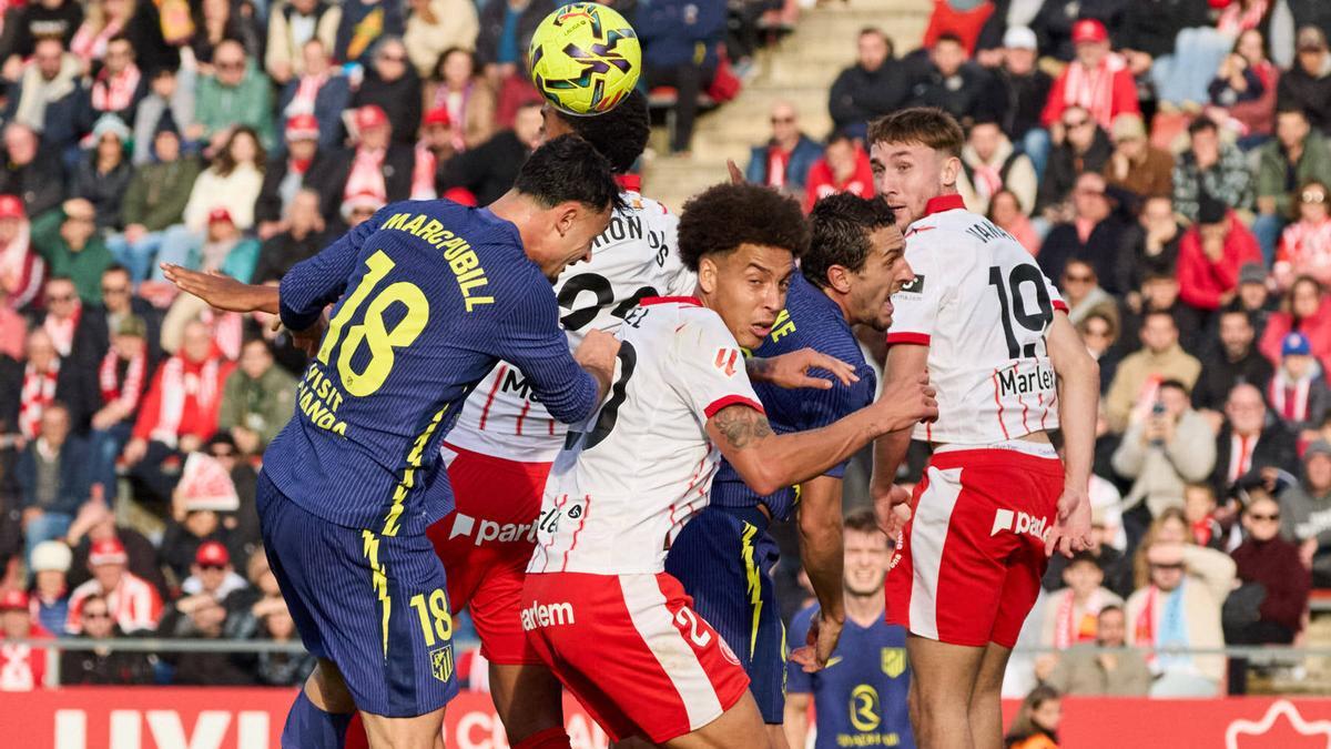 Una acció del Girona-Atlètic.