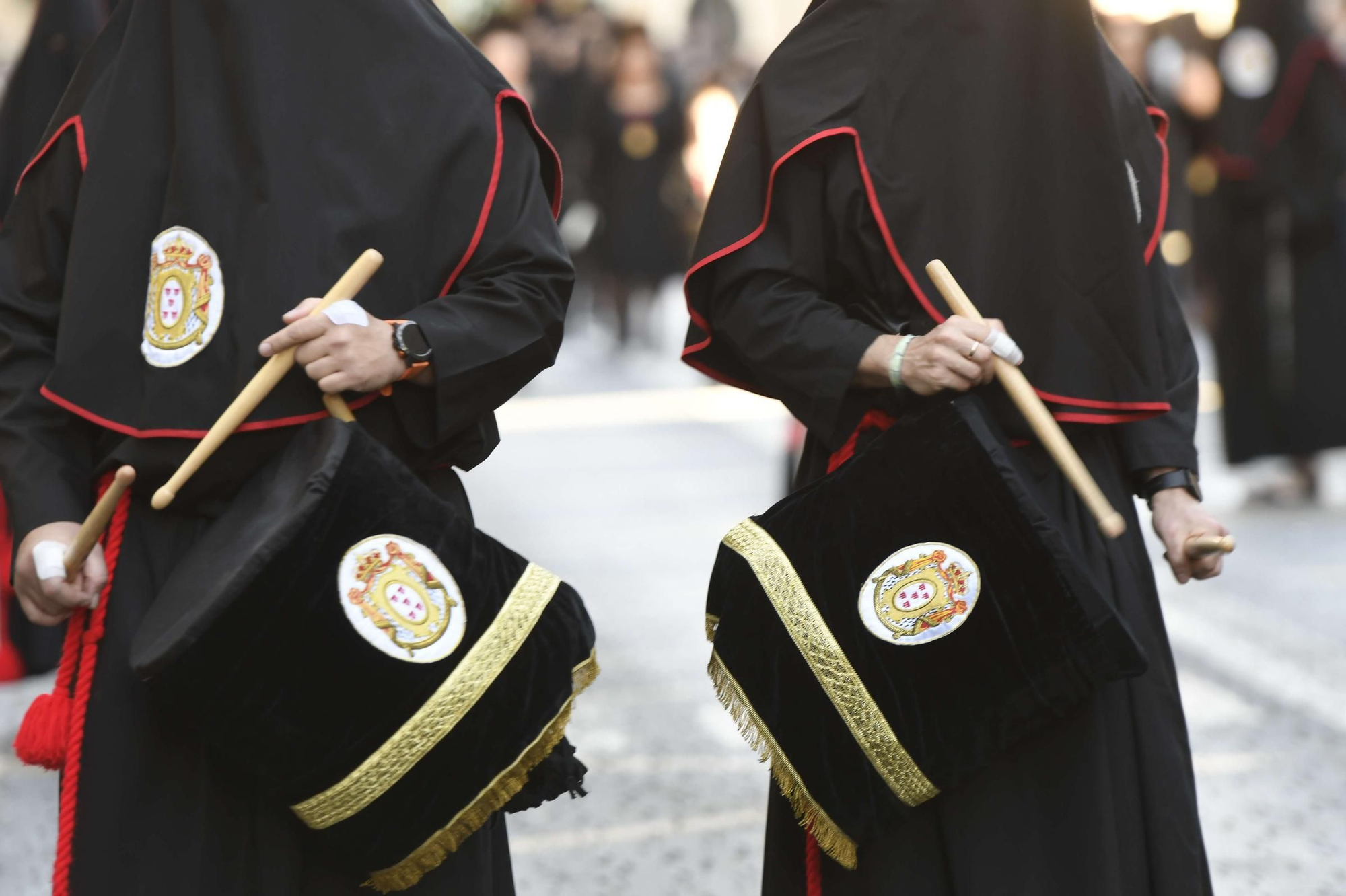 Procesión de la Soledad del Calvario en la Semana Santa de Murcia 2025.