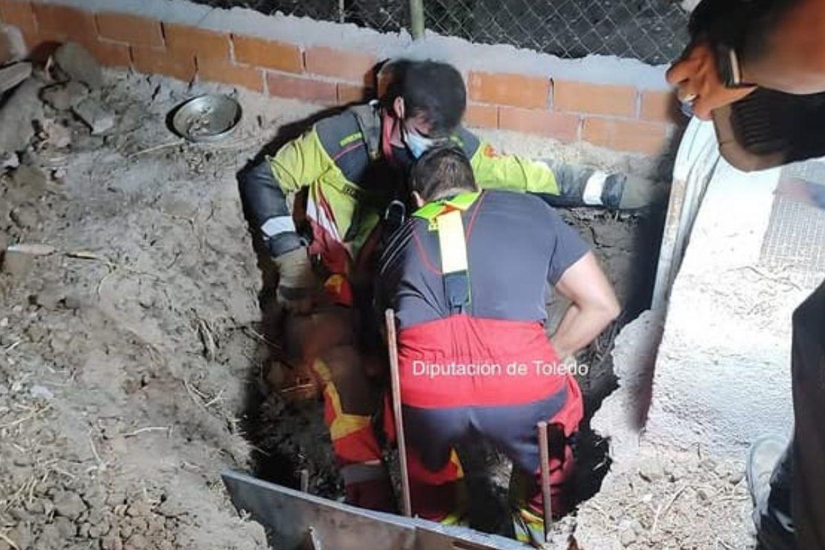 Miembros de CPEIS Toledo realizando las labores de rescate