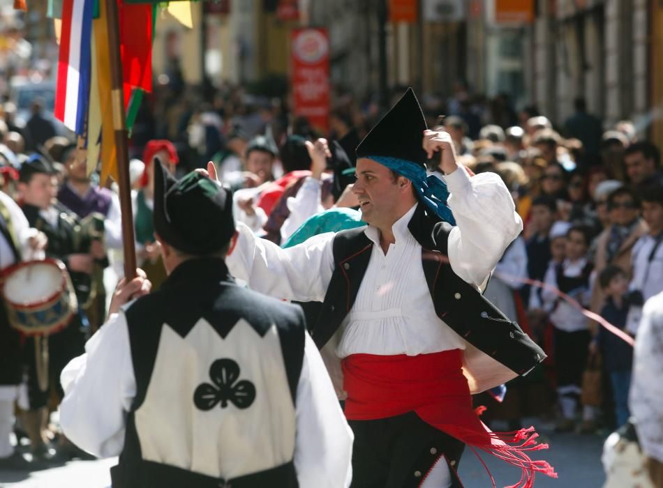 Pregón y desfile de las fiestas de El Bollo en Avilés