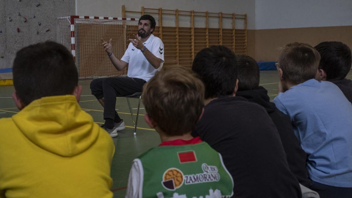 Asier de la Iglesia, en una charla el pasado año en Zamora.