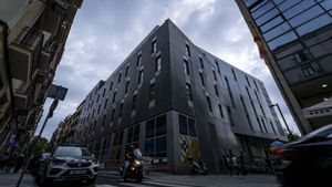 La fachada del conservatorio el Liceu en la calle Nou de la Rambla. 