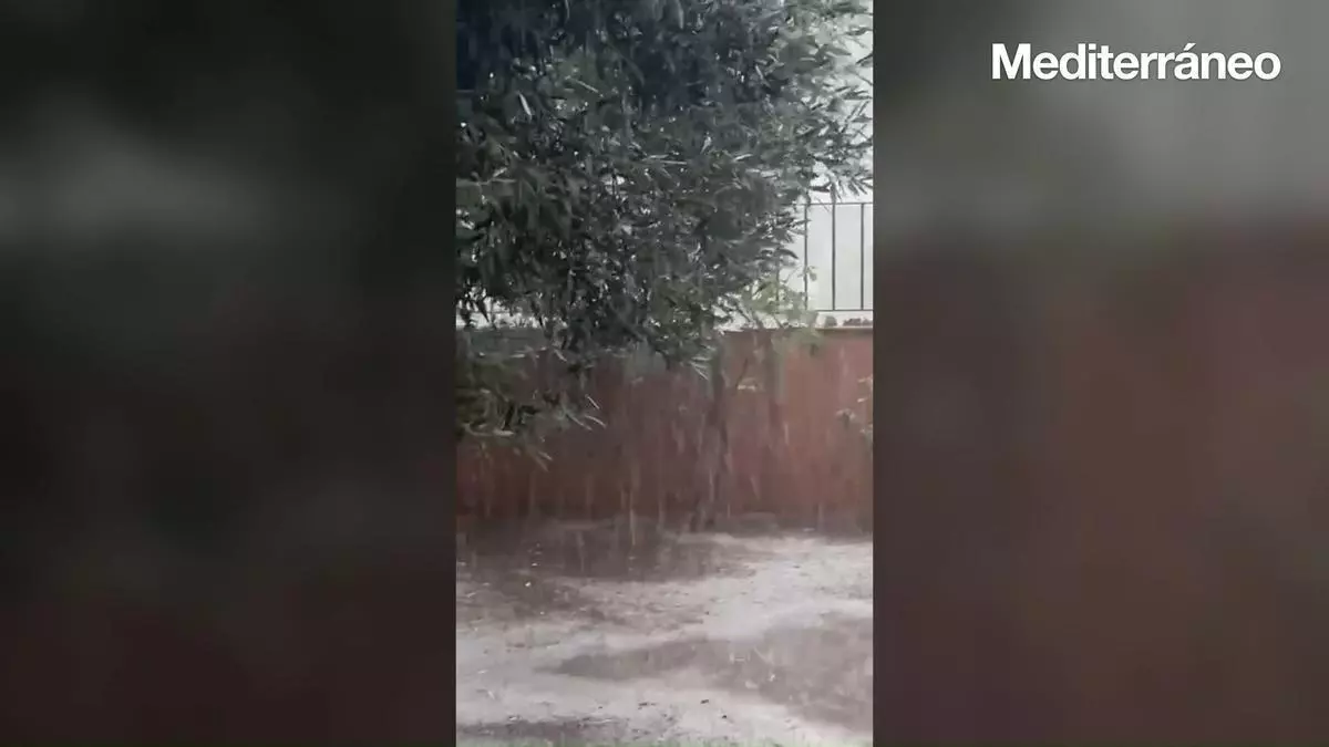 Las tormentas se ceban con el interior de la Comunidad Valenciana: ramblas crecidas tras 186,2 l/m² en Bejís y rachas de 100 km/h en Torás