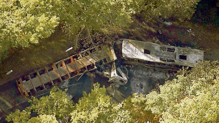 La colisión entre un camión y una guagua deja 43 muertos en Francia