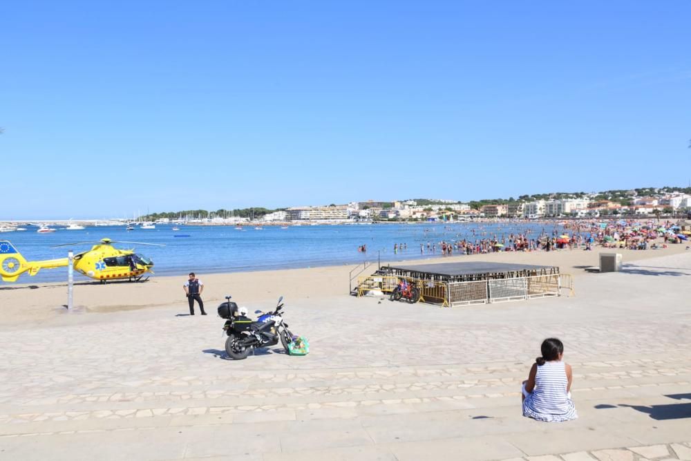 Ofegament d'un pare i un fill a la platja de Riells de l'Escala