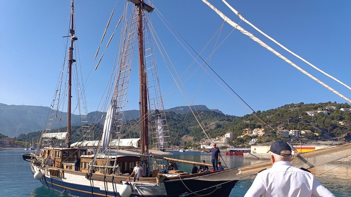 FOTOS | El hermanamiento de los museos marítimos de Sóller y La Ràpita, en imágenes