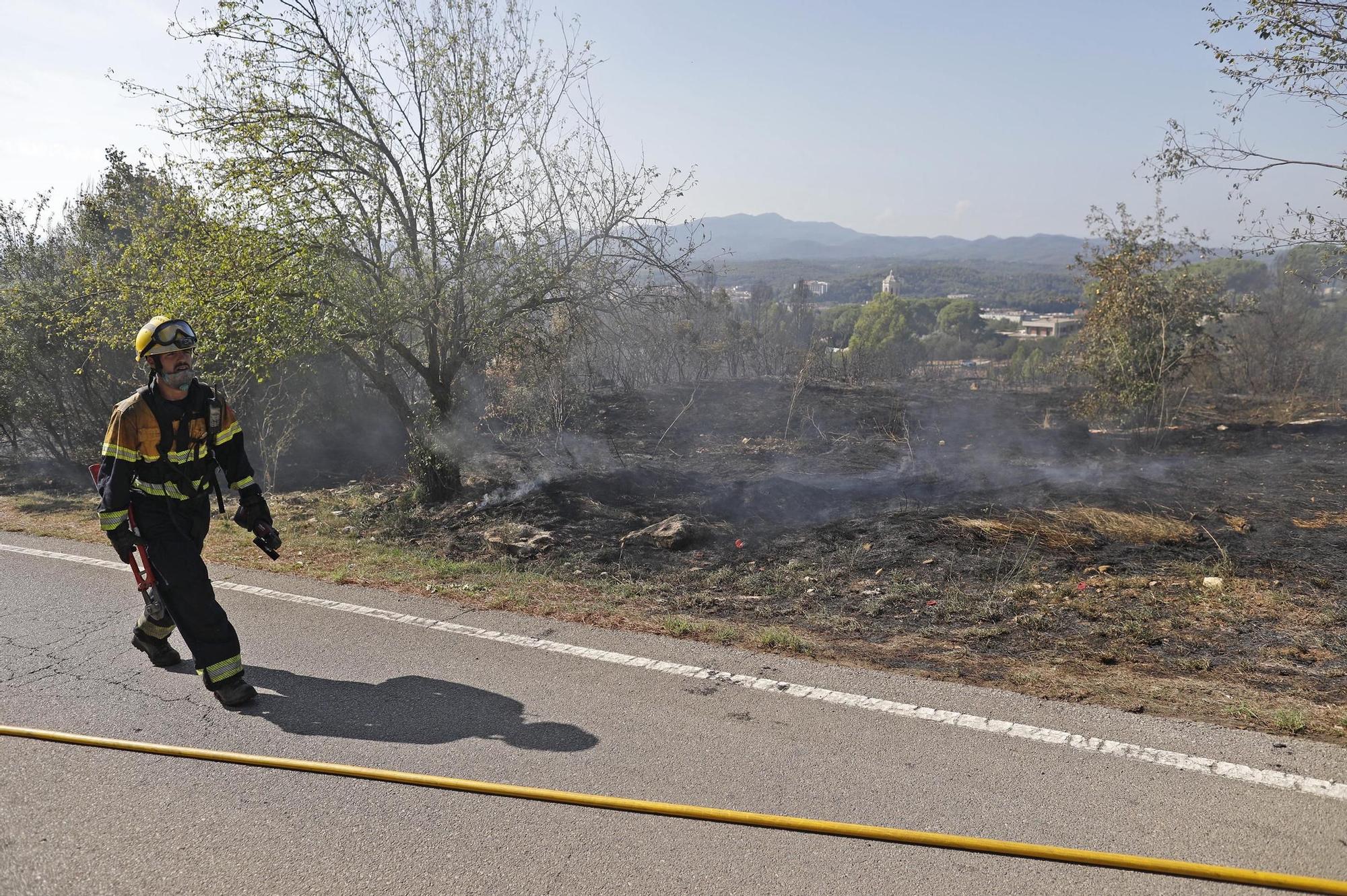 Incendi de vegetació a Girona