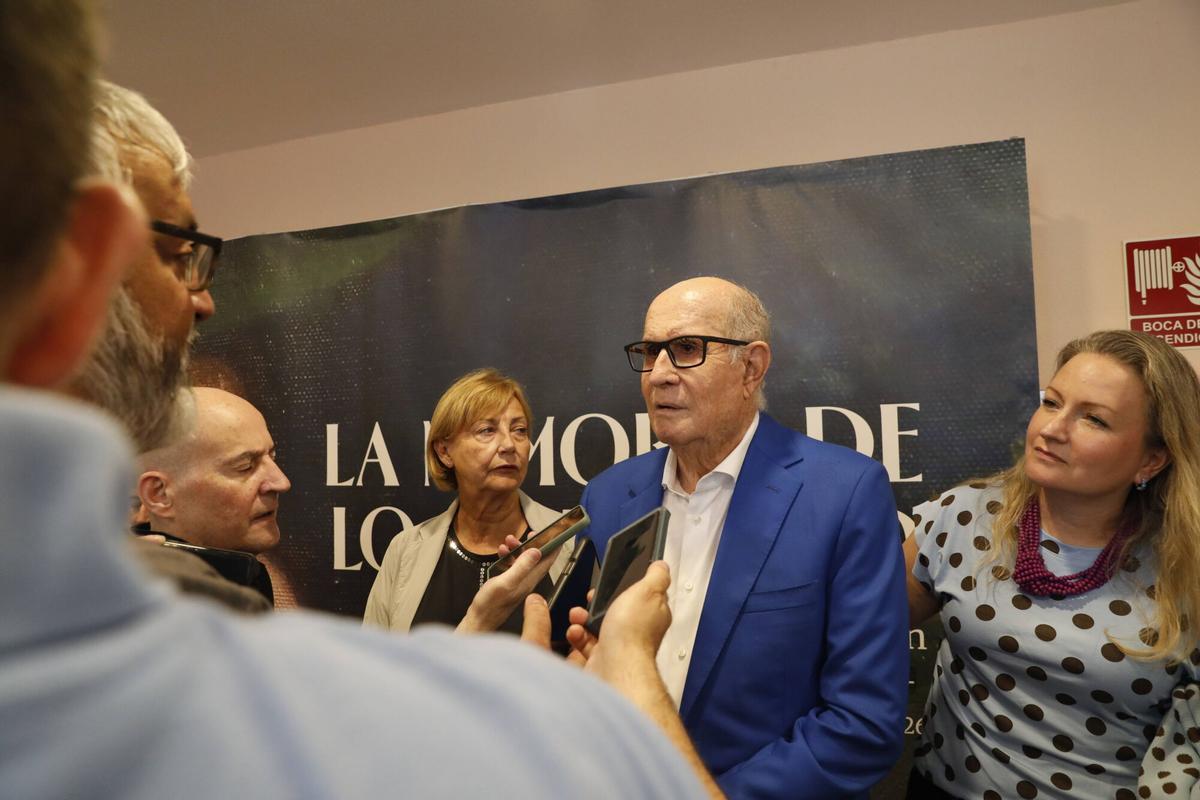 En imágenes: Así fue la visita de Pérez Simón a Avilés