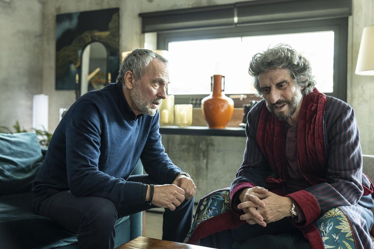 José Coronado y Diego Peretti en un fotograma de la película.