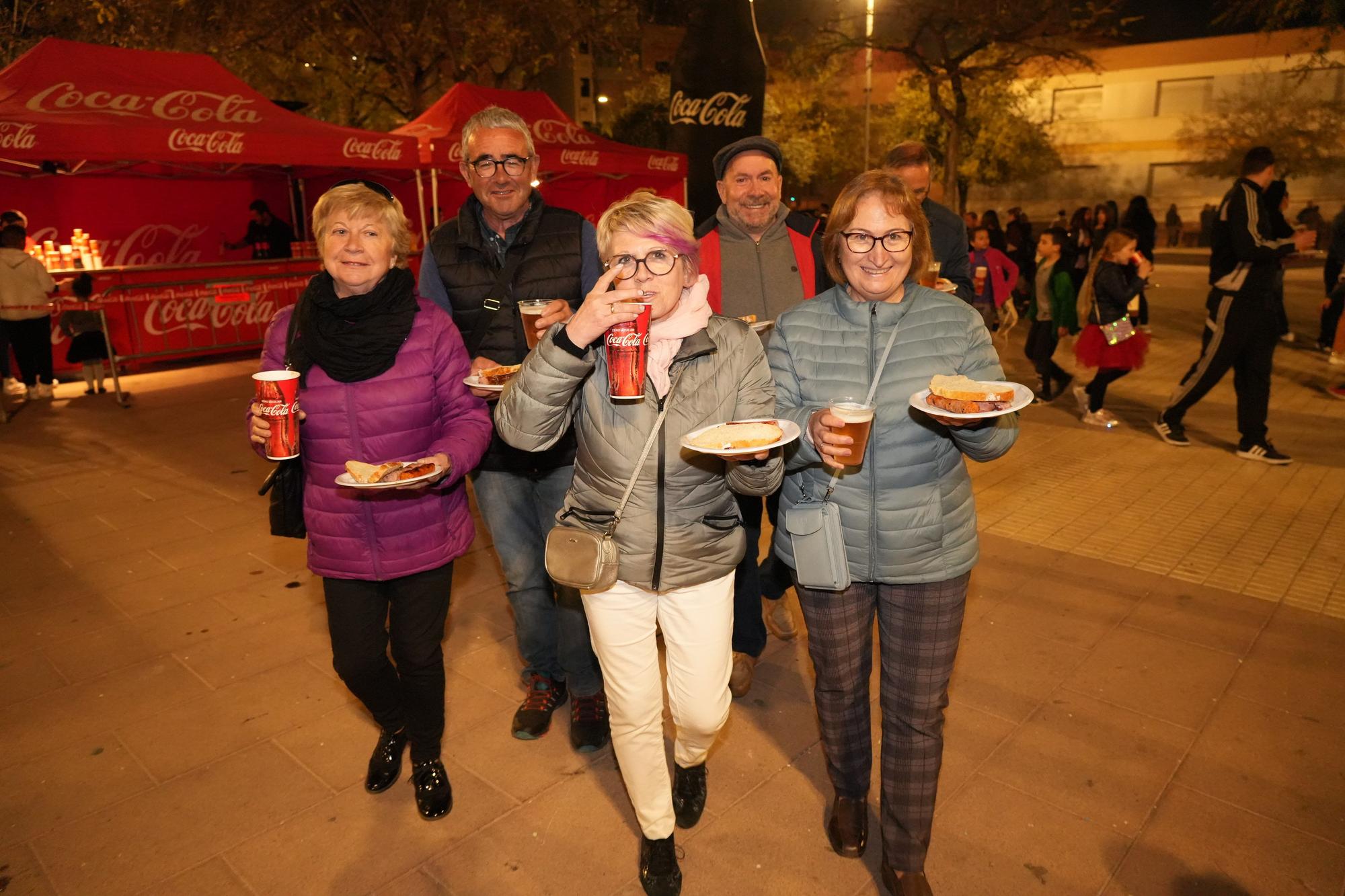 Imágenes de Magdalena: Barbacoa popular para más de 4.000 personas en Castelló