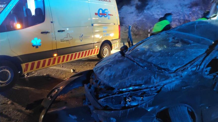 Un conductor ingresa en la UCI tras un accidente en Cieza