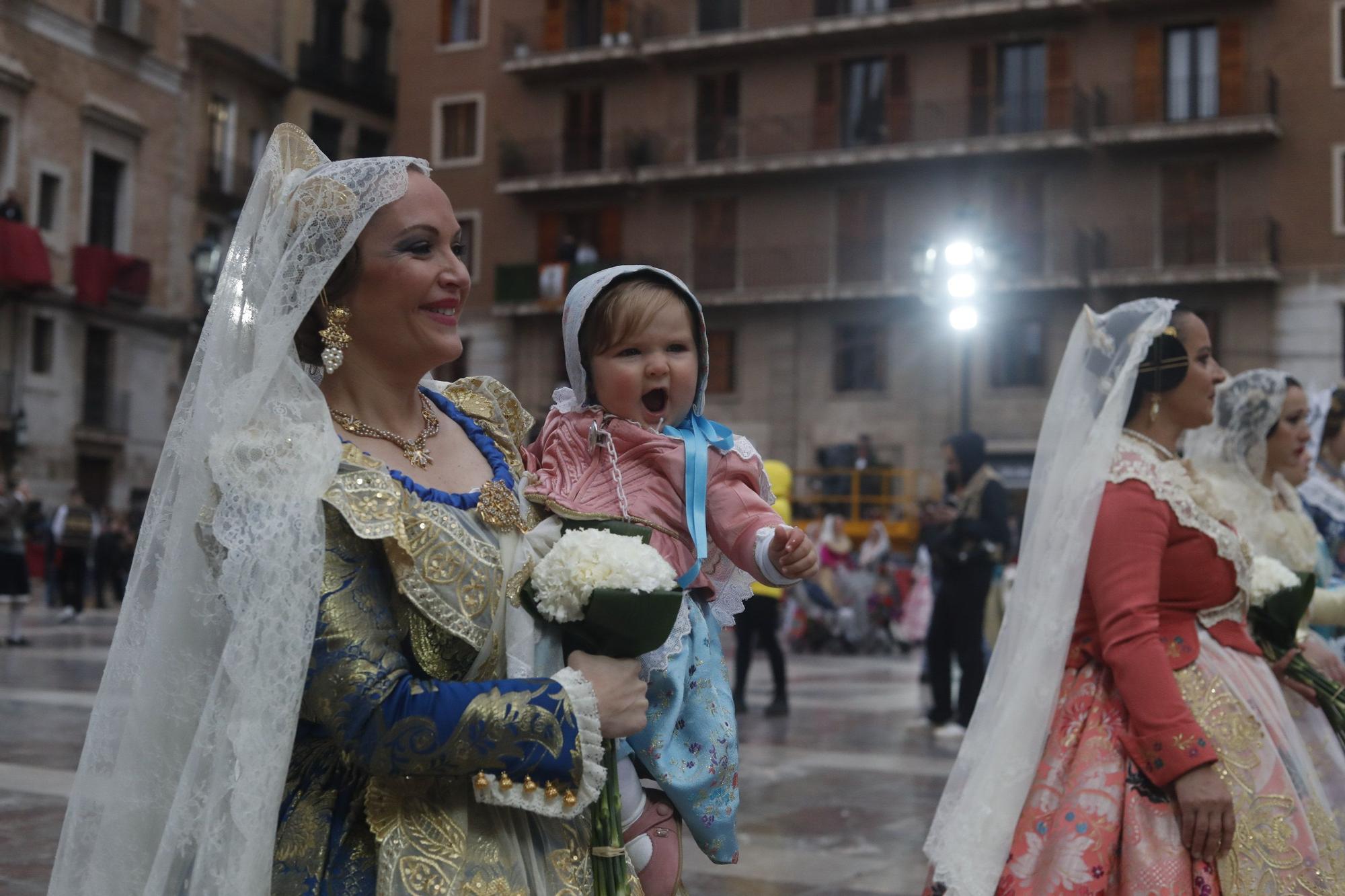 Búscate en el segundo día de ofrenda por la calle de la Paz (entre las 18:00 a las 19:00 horas)