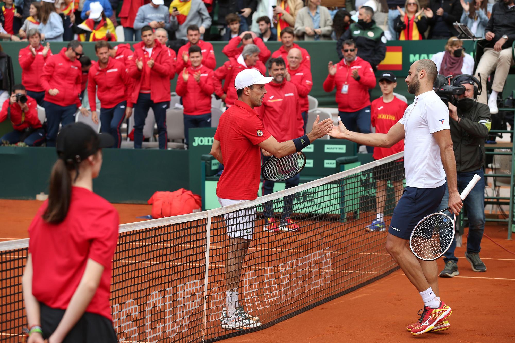 Bautista vence a Copil en el cuarto encuentro de la eliminatoria.