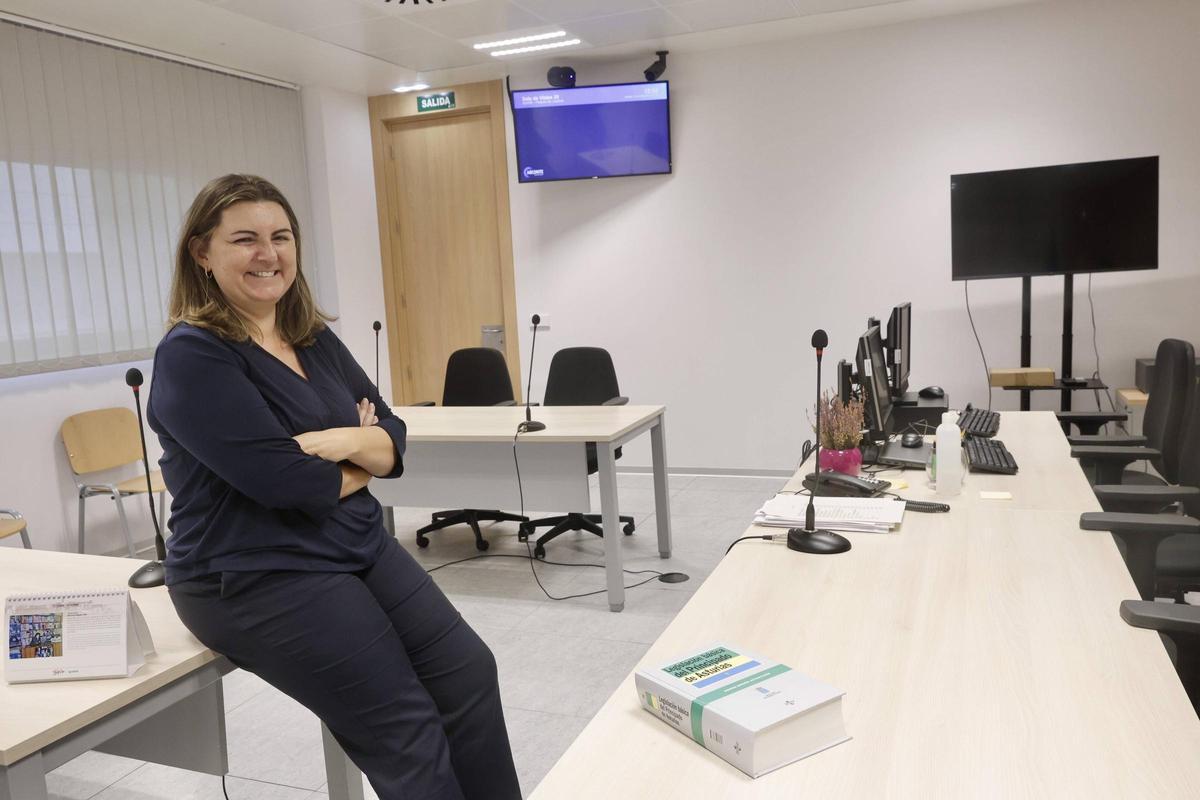 Estrella González Maroño, en la sala de vistas del Juzgado de Violencia.