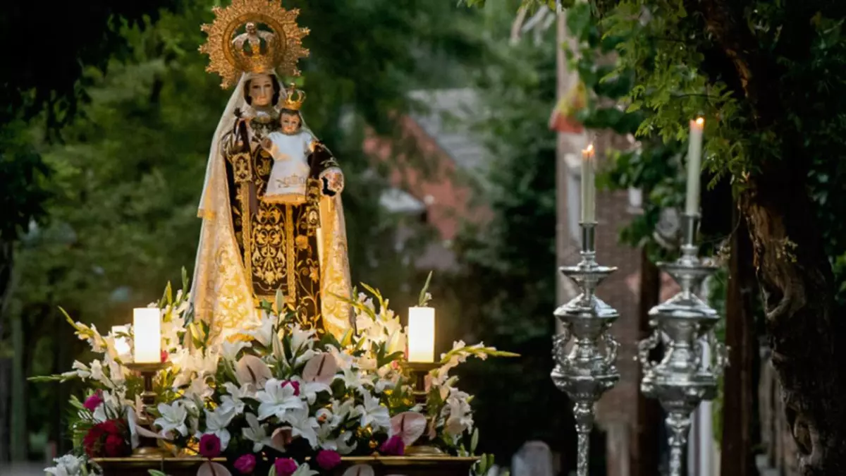 Pozuelo de Alarcón da el pistoletazo de salida a las fiestas en honor a Nuestra Señora del Carmen