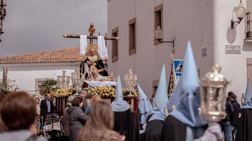 Las procesiones del Viernes Santo en Mérida: cofradías, horarios y recorrido
