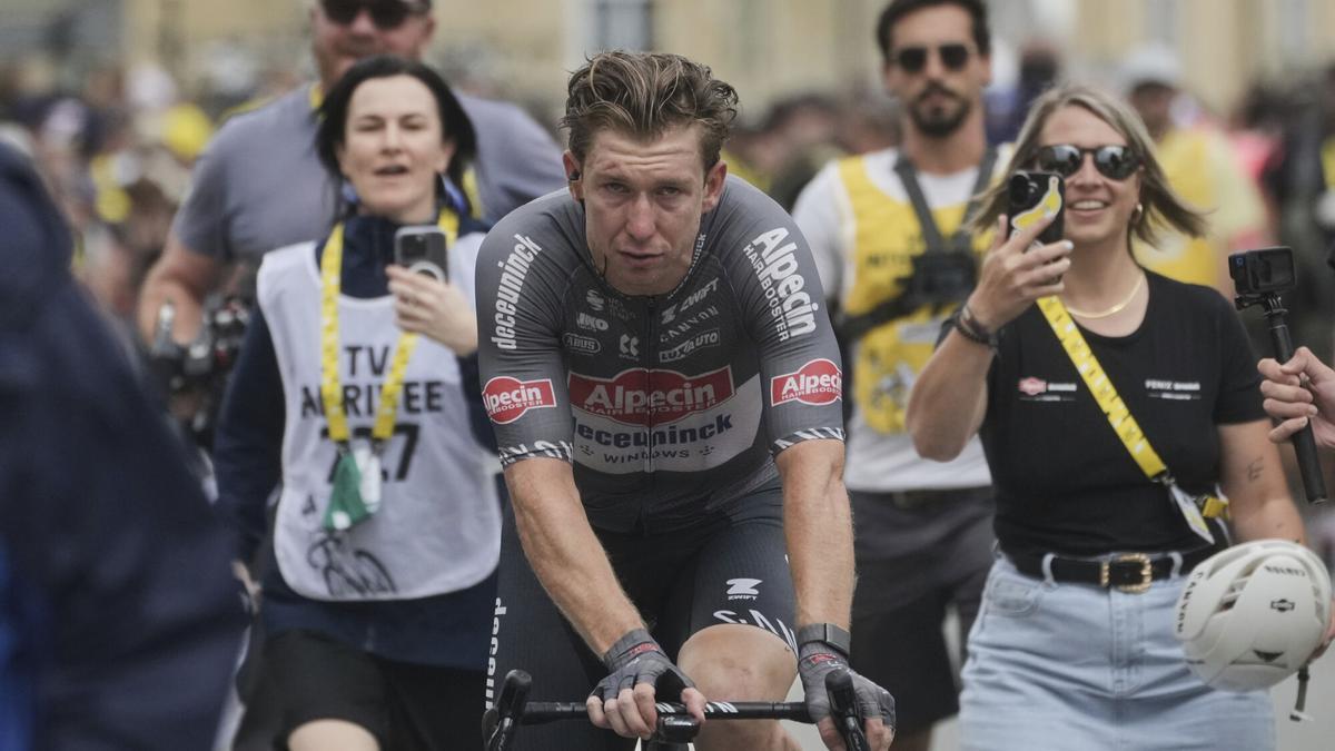 Kaden Groves, tras su victoria de este sábado en el Tour de Francia.