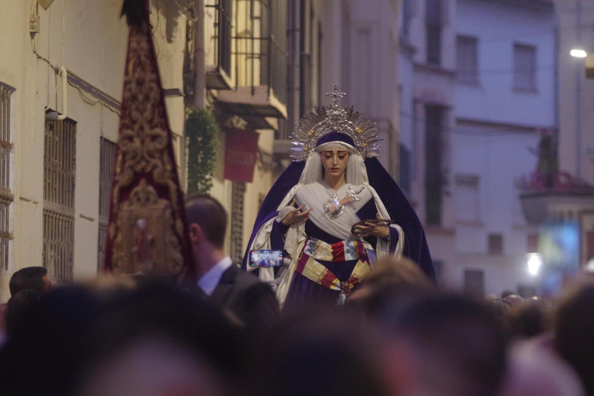 Los traslados del Viernes de Dolores, en imágenes | Semana Santa 2025