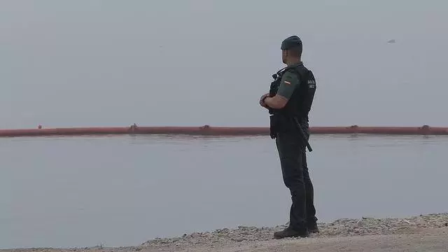 Normalidad en la frontera de Ceuta esta mañana , pese a la alerta por entrada masiva.