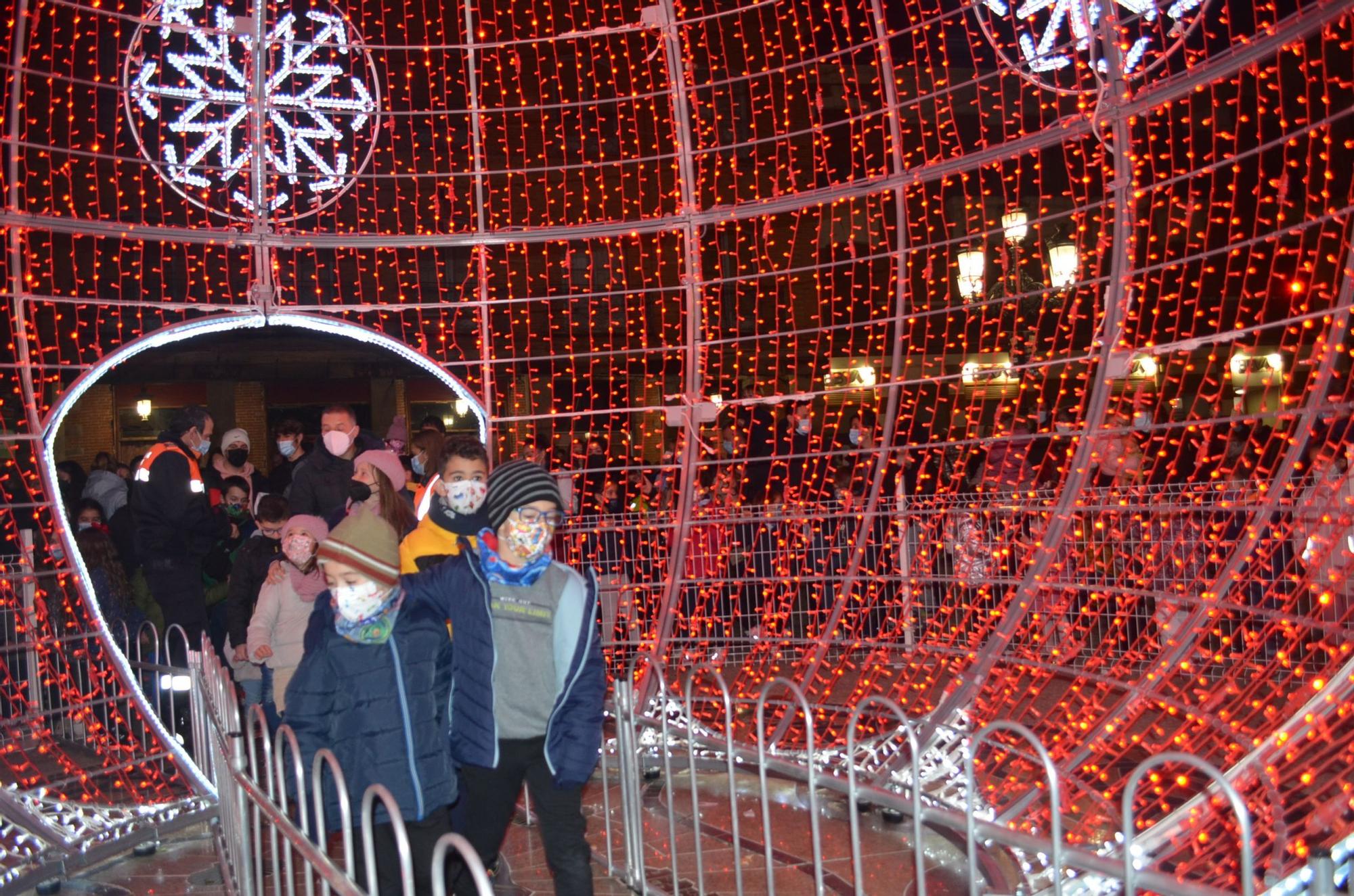 Benavente enciende la Navidad. / E. P.