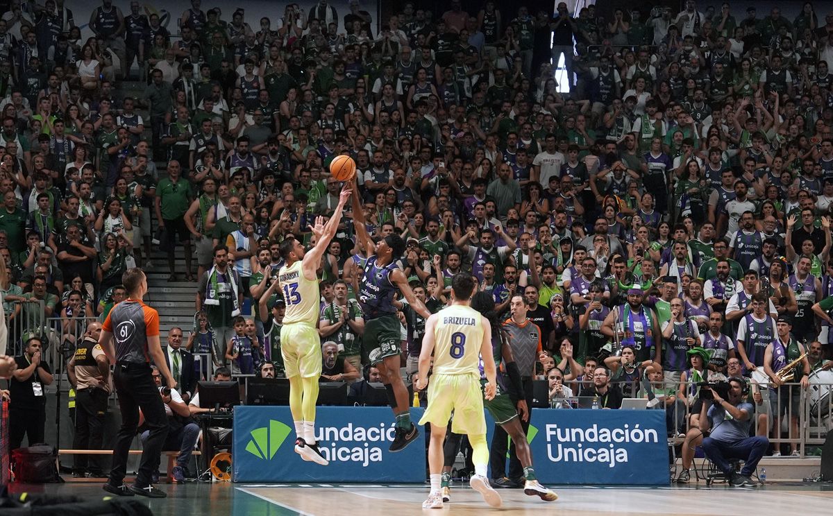 Tercer partido de los cuartos de final ACB | Unicaja - Barça