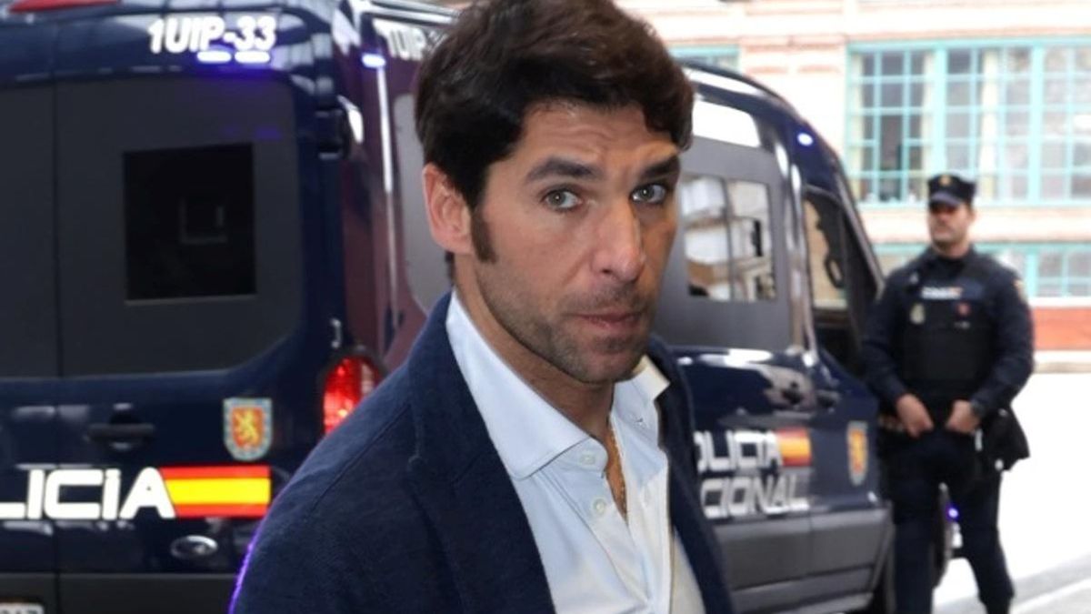 Cayetano Rivera a su llegada a la Estación de Atocha, a 22 de enero de 2025