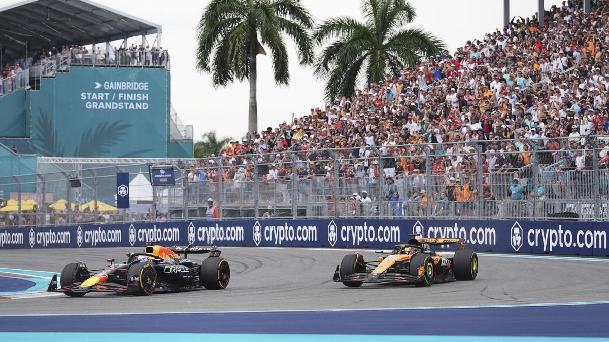 Piastri y Norris buscan copar el podio