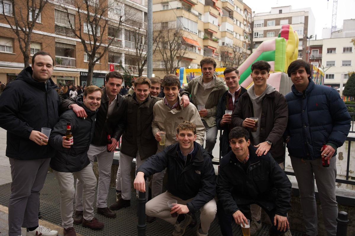 ¿Has estado de cañas en Badajoz? ¡Búscate en las fotos de la 'Tardevieja'!