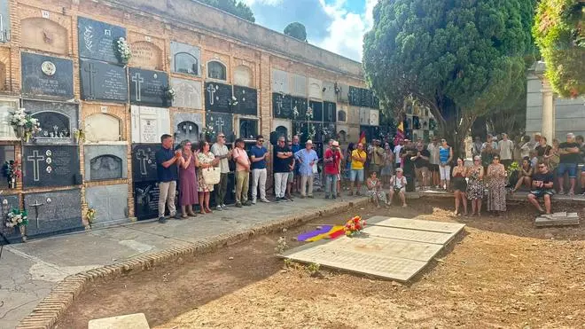 Sueca recuerda a los exiliados republicanos en el 82.º aniversario de la liberación de París
