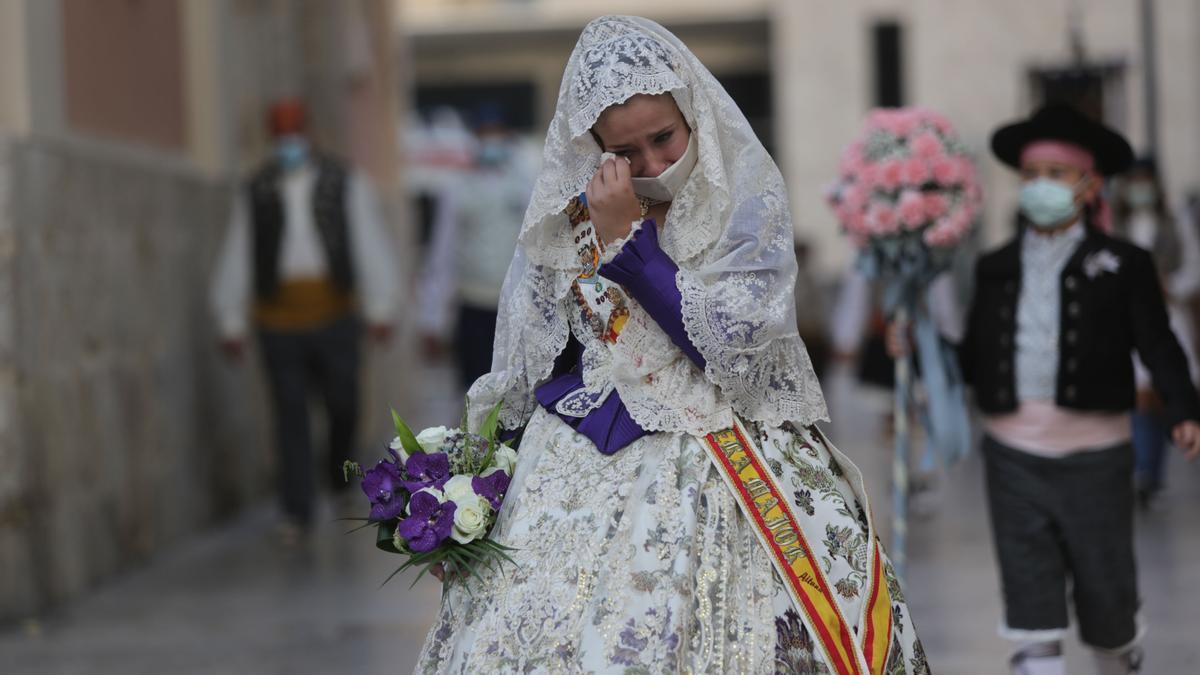 Búscate en el segundo día de Ofrenda por la calle de la Mar (entre las 19.00 y las 20.00 horas)