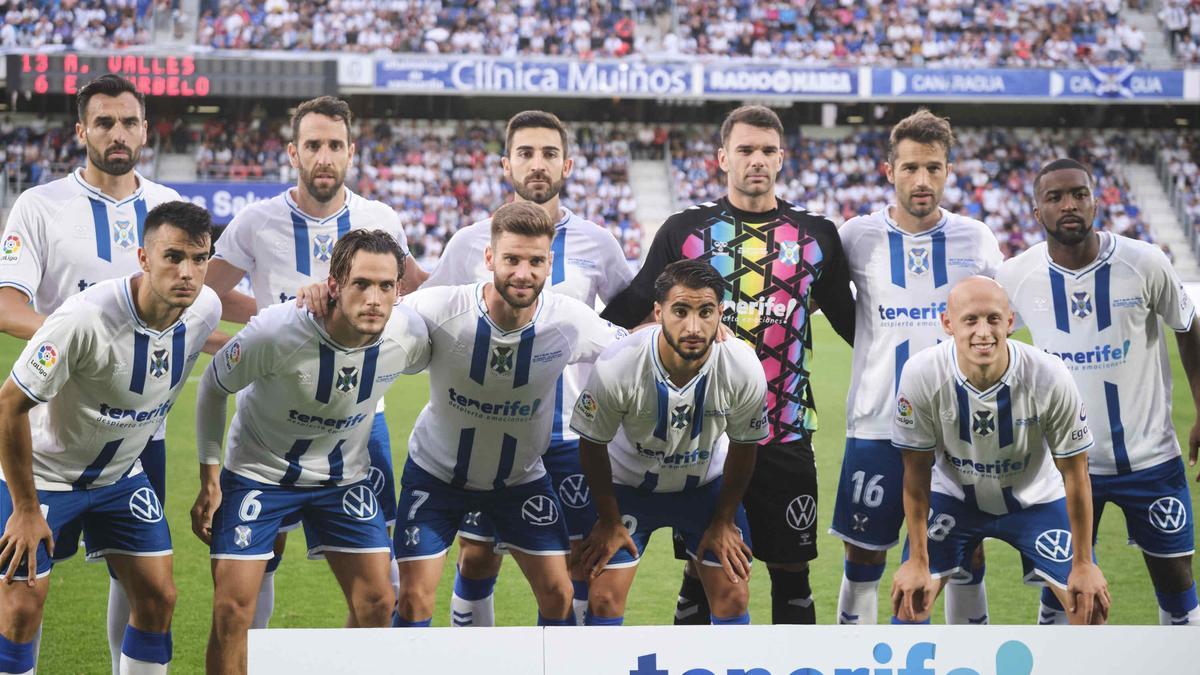 Así despide la afición al CD Tenerife antes de partir a Gran Canaria