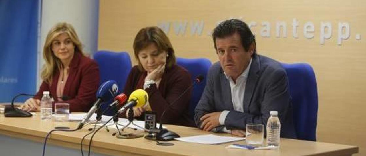 El PP de Alicante obvia los efectos del caso Barberá