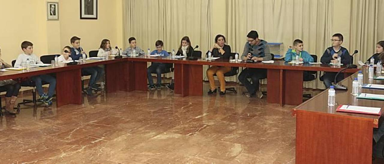 El Consell d&#039;Infants le pone tareas al alcalde