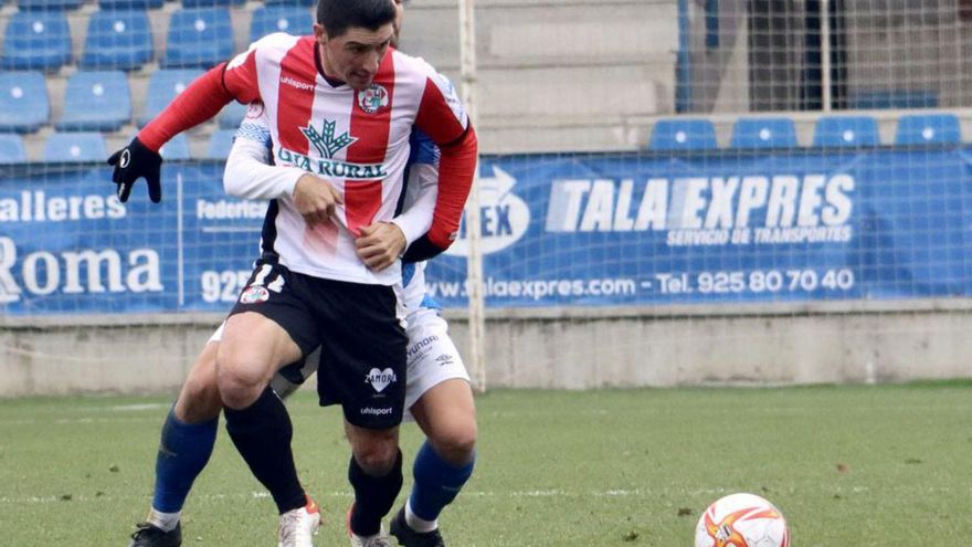 Jorge Fernández, jugador del Zamora CF: “En el vestuario no vivimos una realidad paralela”