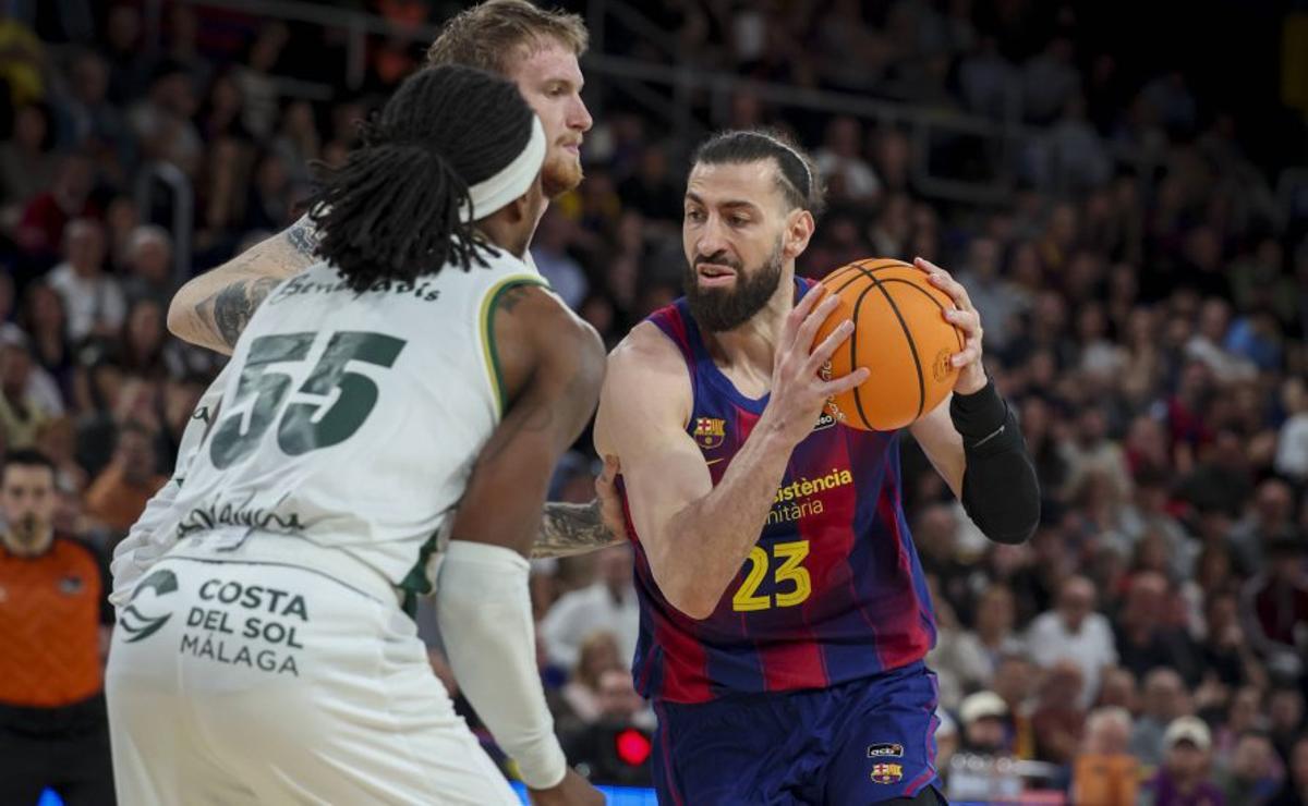 El Barça derrota Unicaja i vol seguir creient