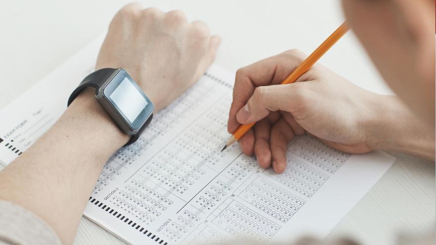 ¿Cómo aprobar unas oposiciones? Gana tiempo en las preguntas tipo test
